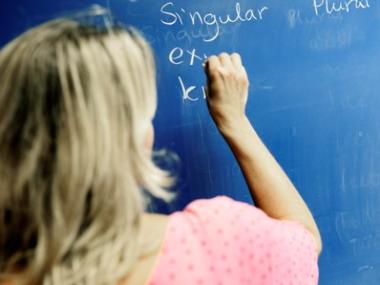 Praktik på Humlebæk Skole. Tavle og lærer